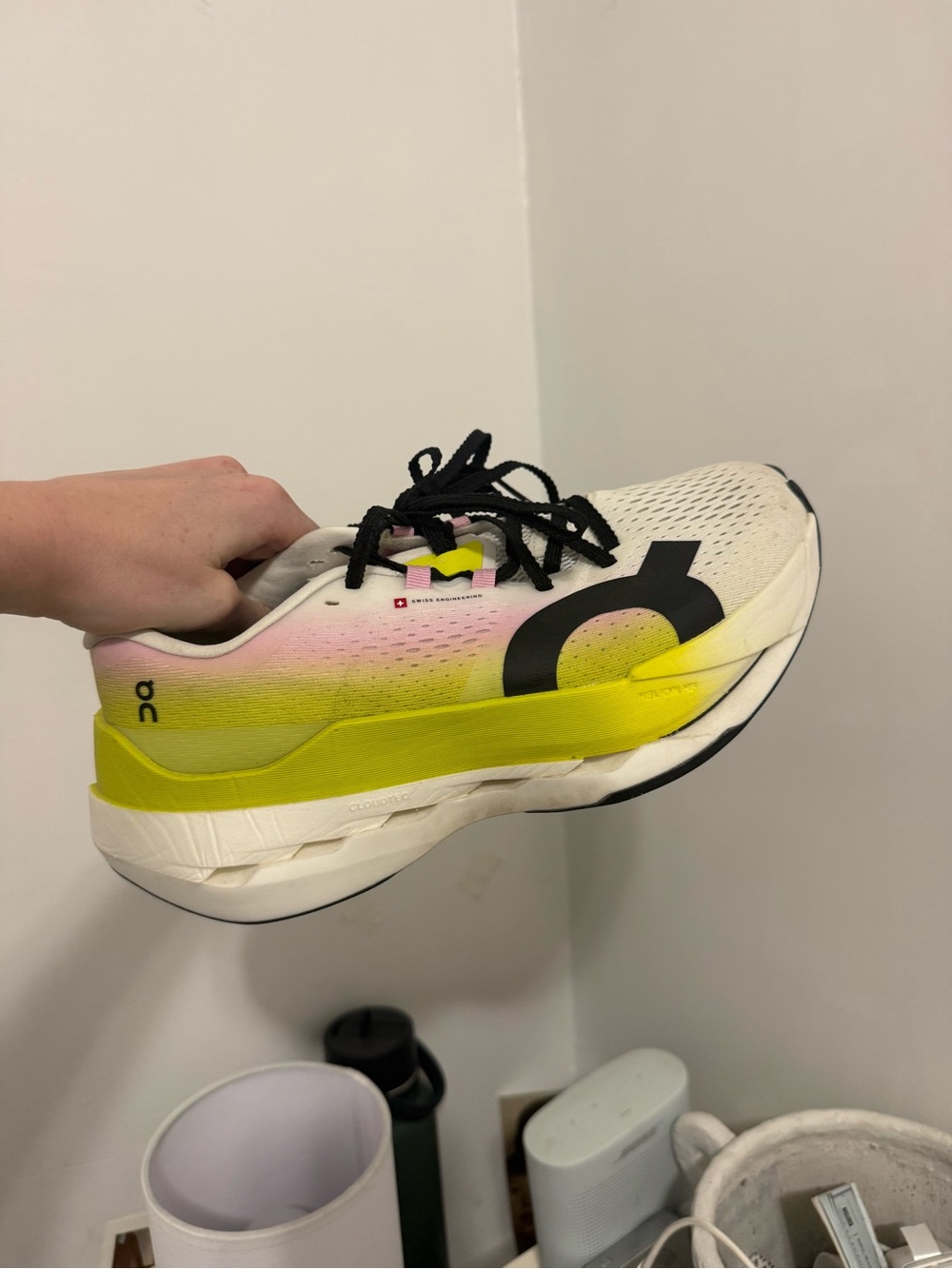 On Running Women’s Sneakers (Size 8)